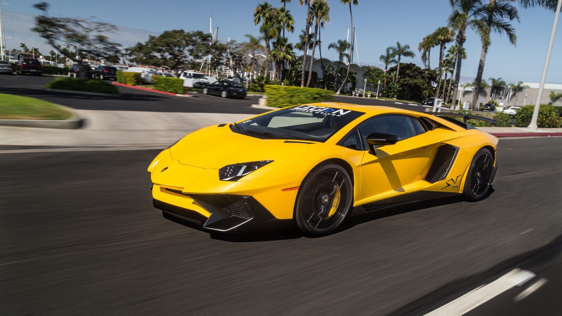 hình nền xe lamborghini màu vàng cho pc