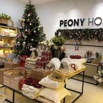 cửa hàng trang trí giáng sinh