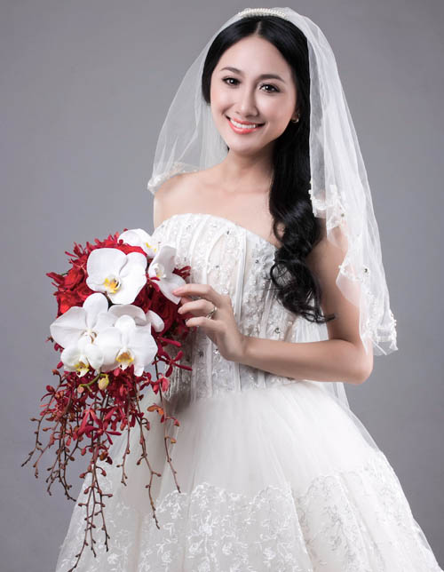 hoa cưới sang trọng cầm tay cho cô dâu
