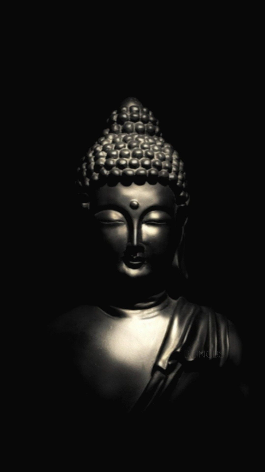Để hình Phật làm ảnh nền điện thoại máy tính có mang tội gì không