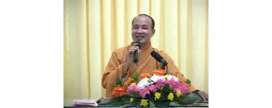 Hoa sen nở giữa rừng hoa dại - Đại Đức Thích Trí Huệ