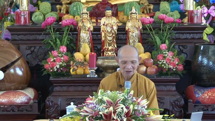Khi Mê Bùn Thiệt Là Bùn, Ngộ Rồi Mới Biết Trong Bùn Có Sen – Thích Giác Hạnh