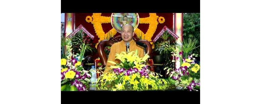 Làm gì để mừng Phật Đản – Đại Đức Thích Trí Huệ