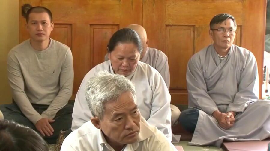 Nhớ Phật Pháp Tăng – Thích Chân Tính