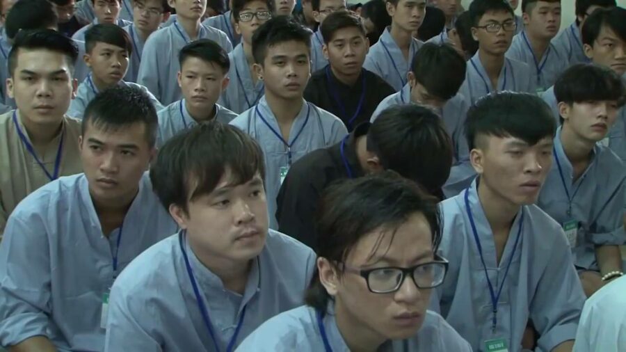 Tâm Tình Với Bạn Trẻ – Thích Chân Tính