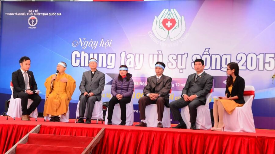 Thầy Thích Nhật Từ nói về hiến xác, hiến tạng tại ngày hội Chung Tay Vì Sự Sống 2015